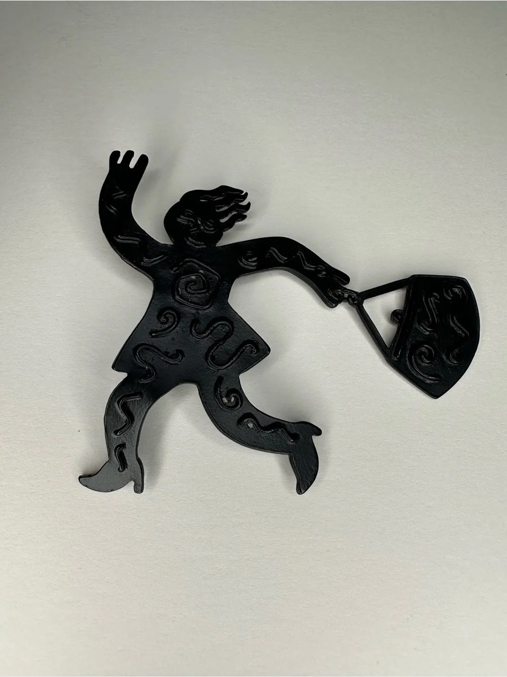 JJ Jonette 1988 Matte Black Woman Running with Purse Brooch Lapel